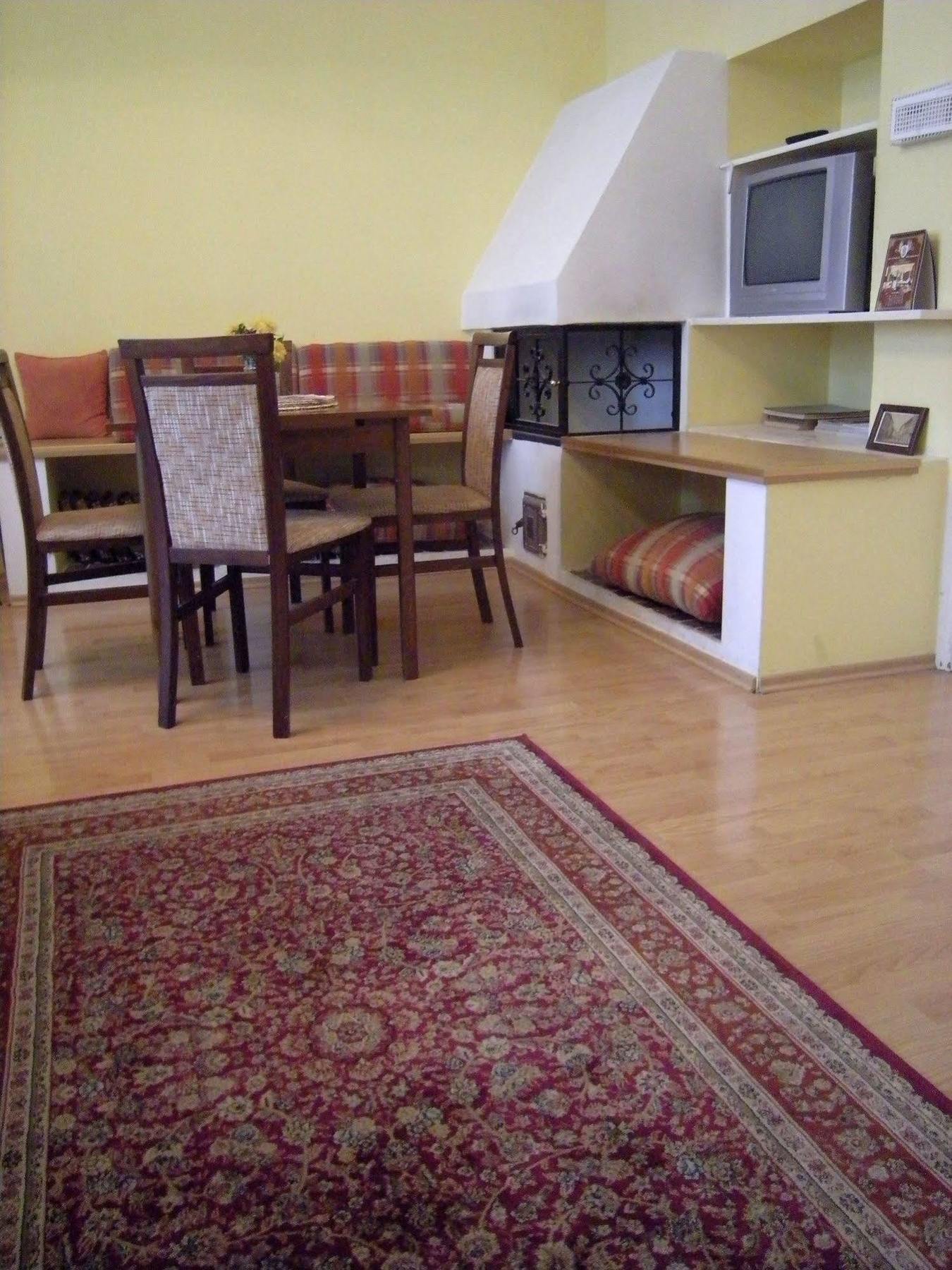 Historical Centre Apartment *